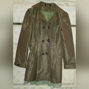 Elegant Olive Double-Breasted Trench Coat